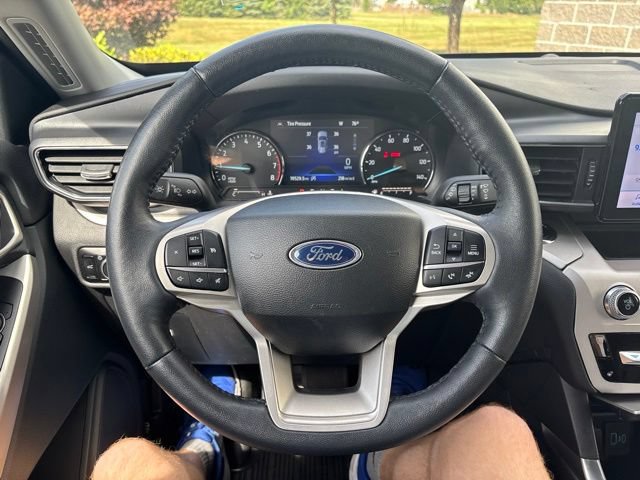 Certified 2024 Ford Explorer XLT w/ Equipment Group 202A AWD/4WD image 17