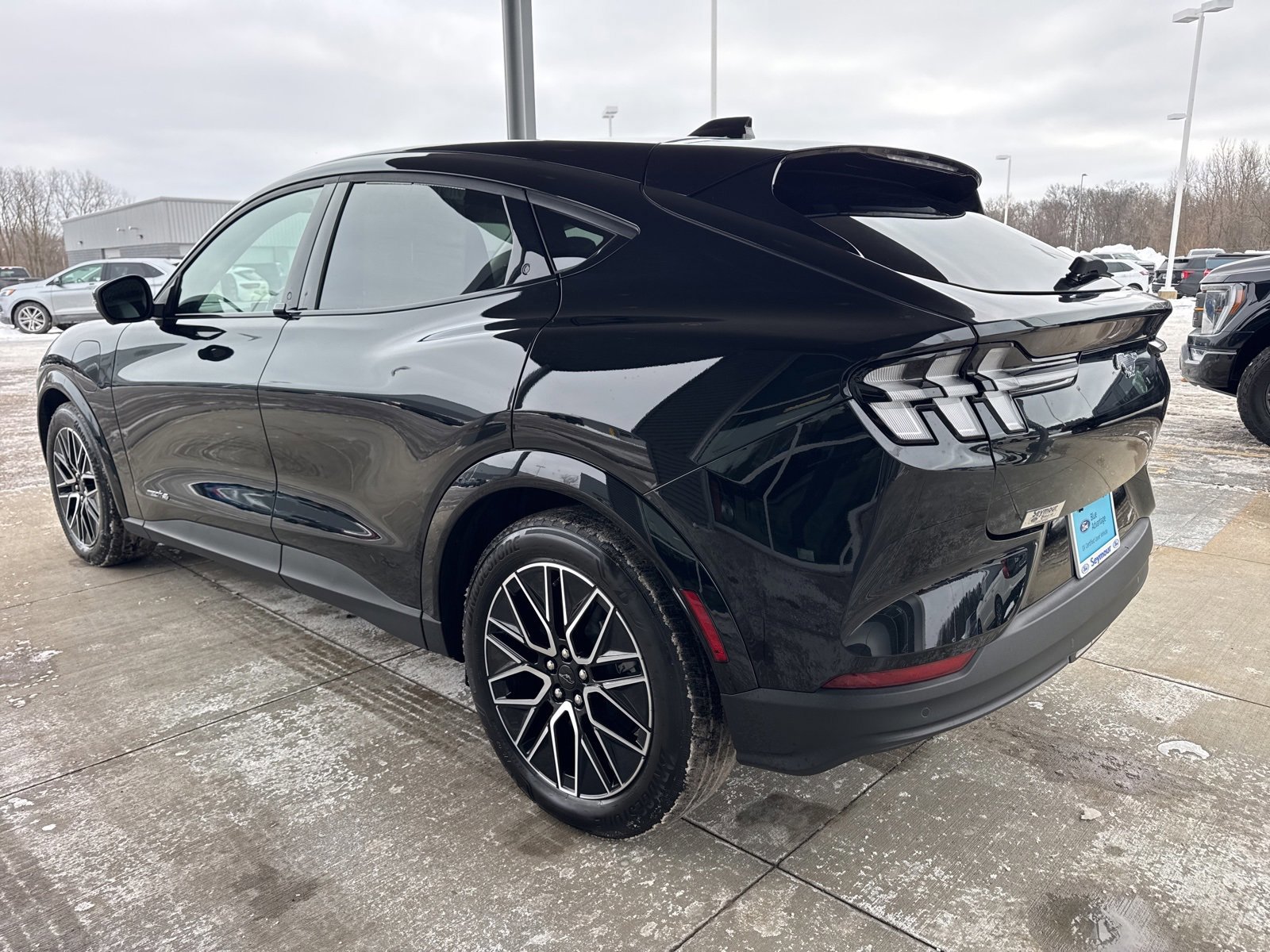 Certified 2025 Ford Mustang Mach-E Premium image 6