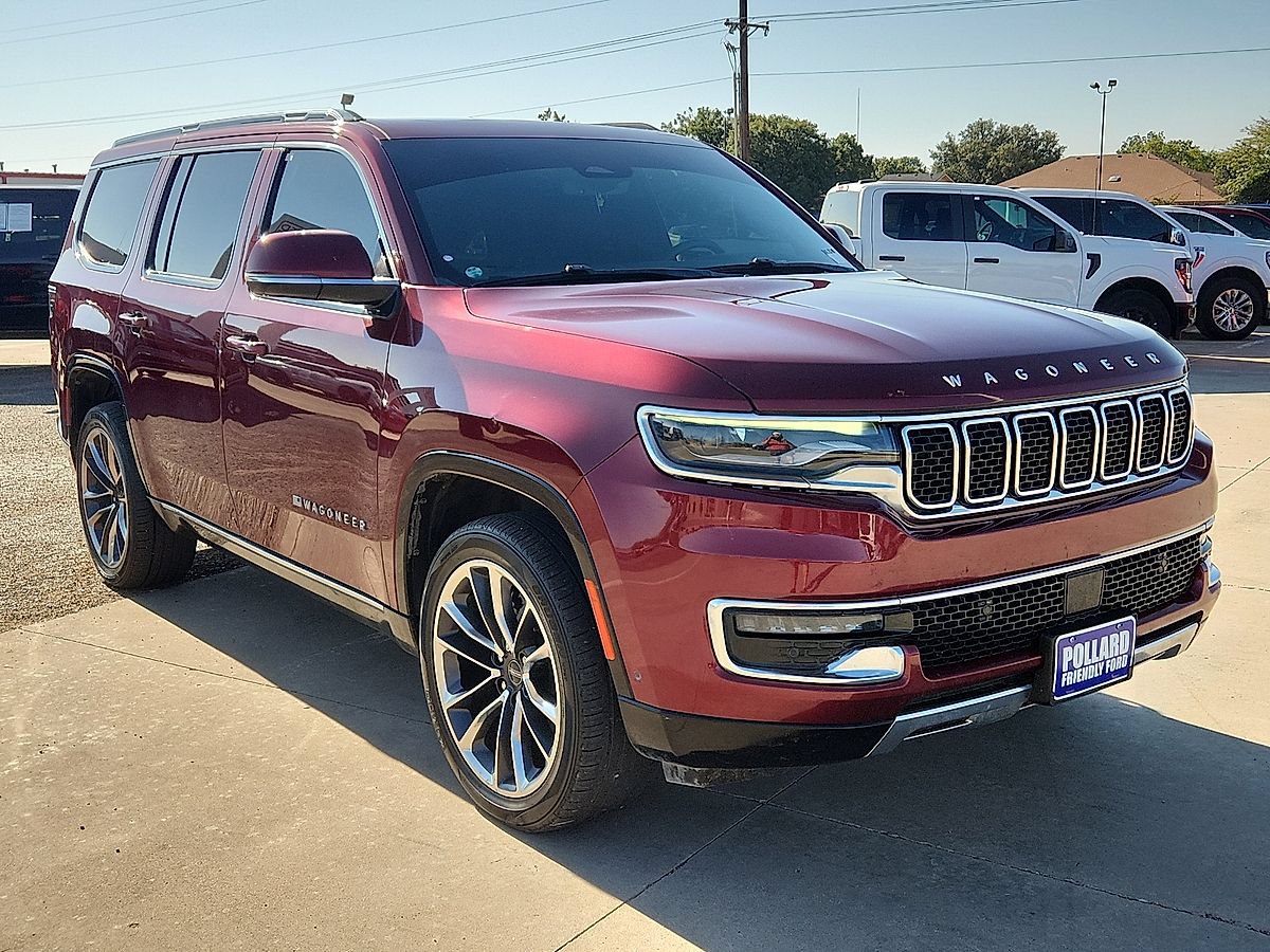 Used 2022 Jeep Wagoneer Series III w/ Premium Group I AWD/4WD image 5