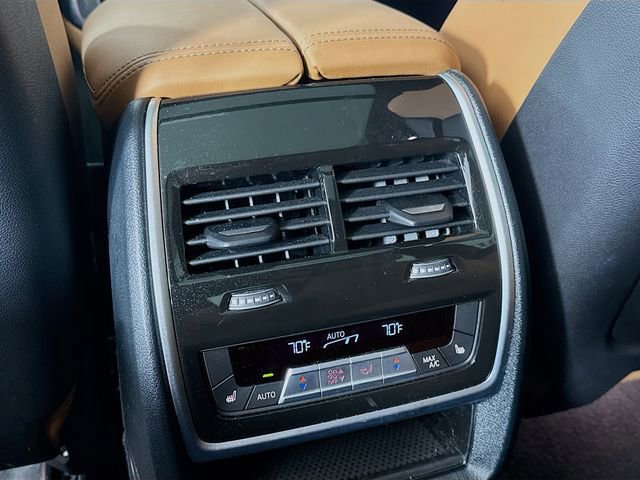 Used 2024 BMW X7 xDrive40i w/ M Sport Package image 30