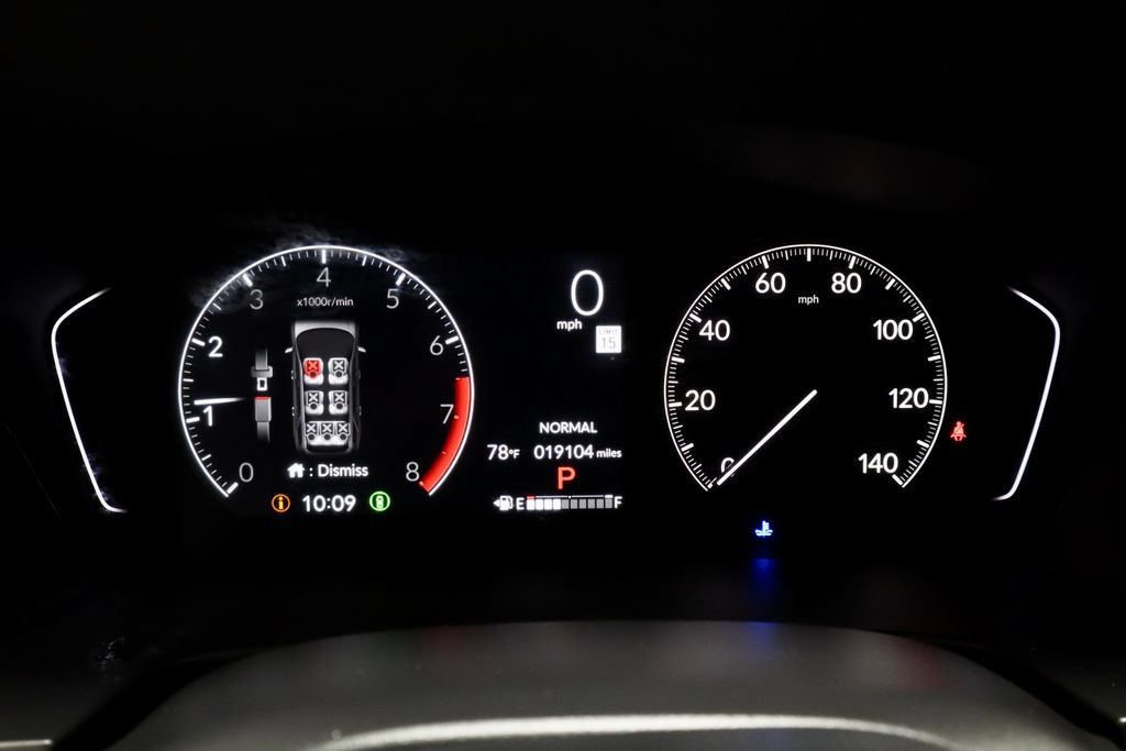 Used 2025 Honda Pilot TrailSport image 31