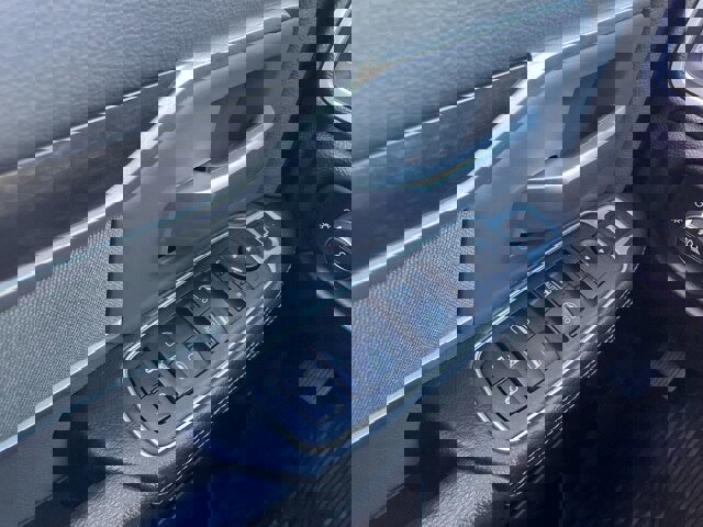 Used 2021 RAM 2500 Big Horn w/ Level 2 Equipment Group image 12