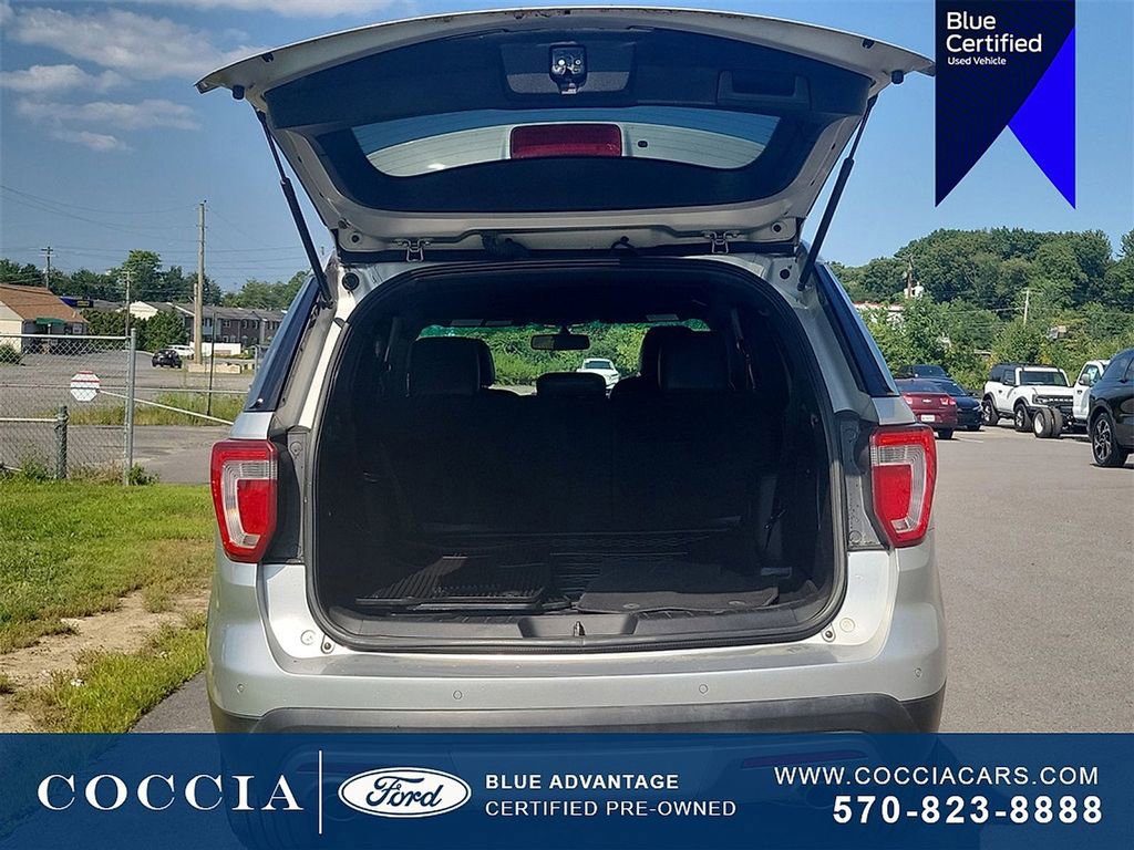 Certified 2016 Ford Explorer XLT w/ Equipment Group 202A image 24