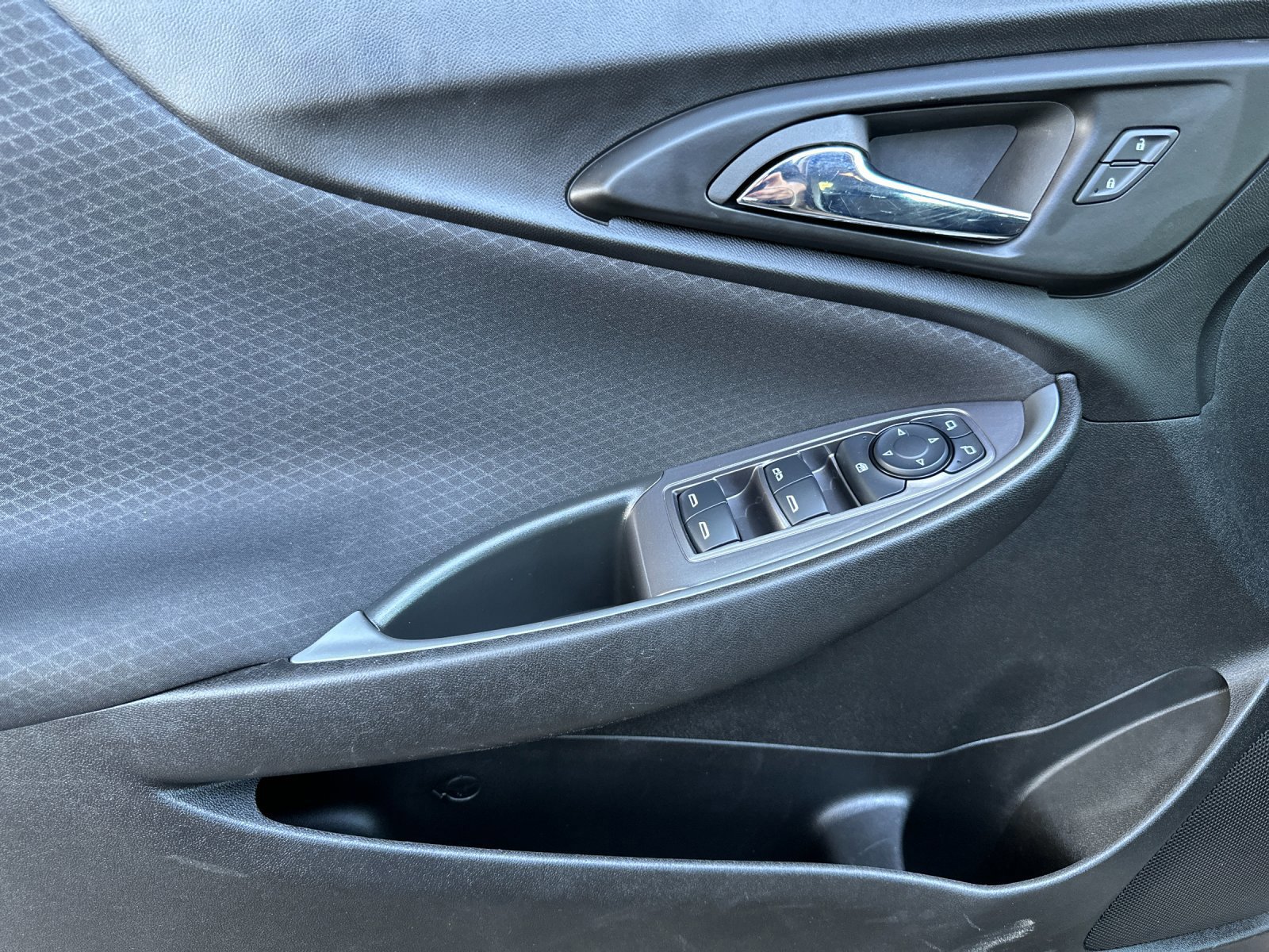 Used 2023 Chevrolet Malibu LT image 11