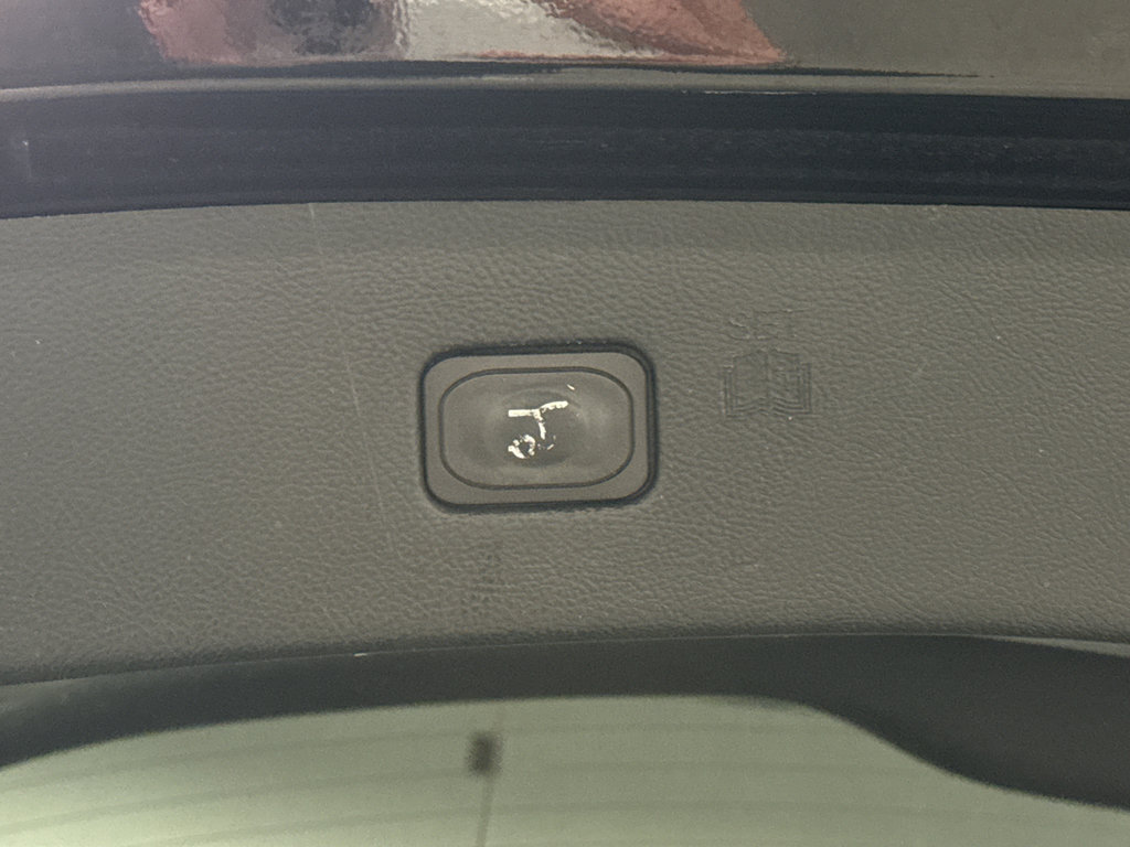 Certified 2020 Ford Edge SEL w/ Convenience Package image 34