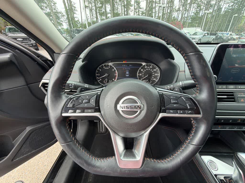 Used 2020 Nissan Altima 2.5 SR FWD image 16