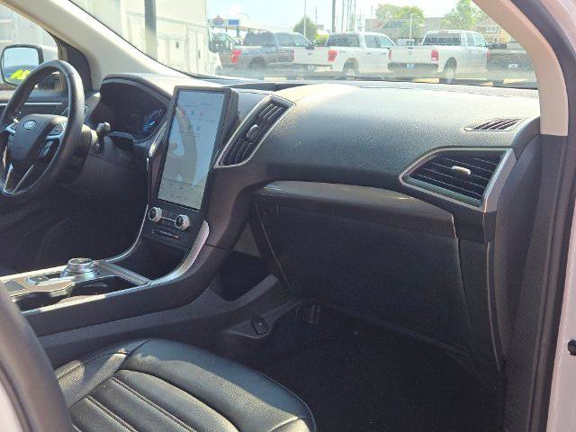 Certified 2024 Ford Edge SEL AWD/4WD image 5