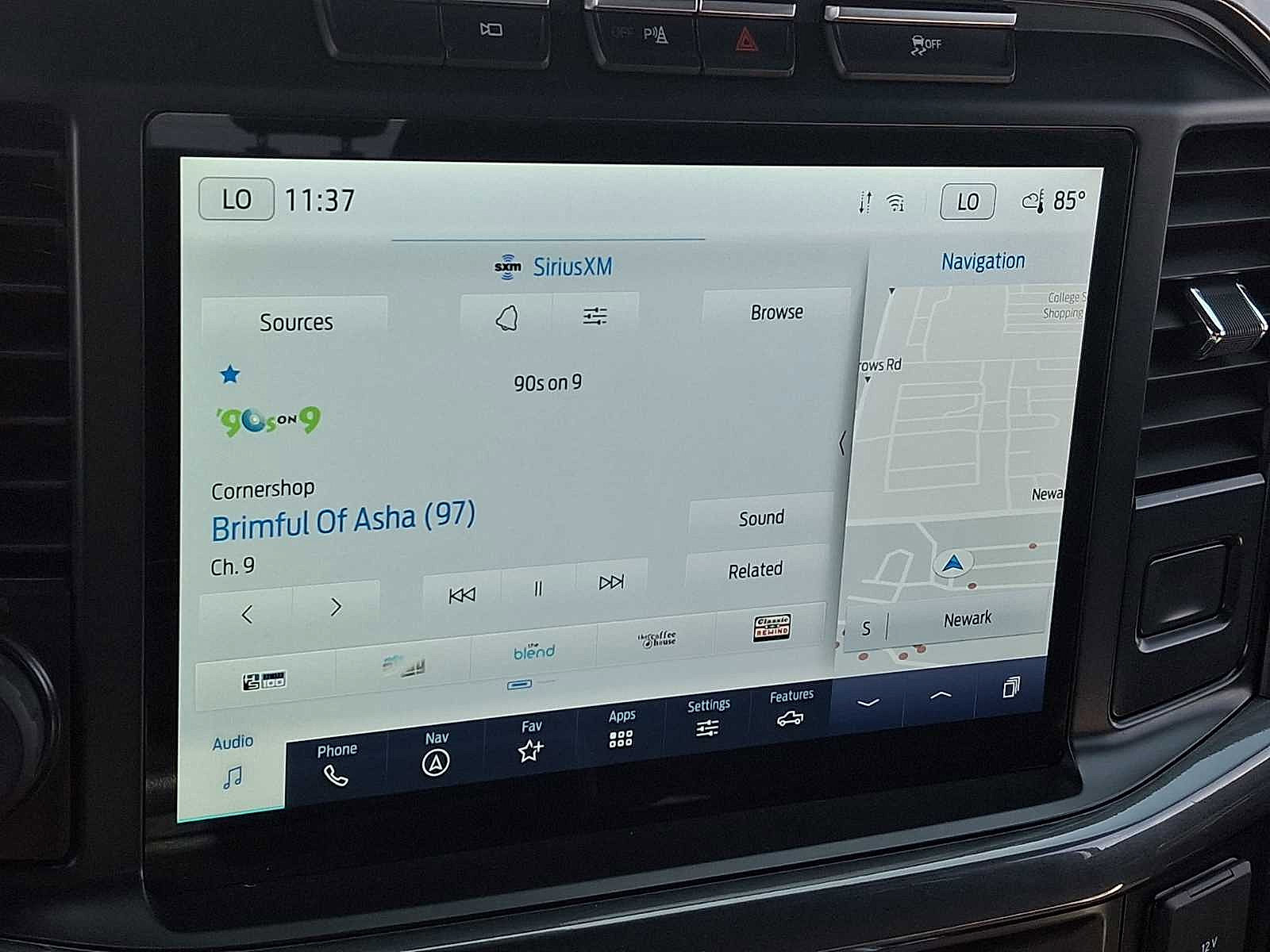 Certified 2022 Ford F150 XLT w/ Equipment Group 302A High image 26