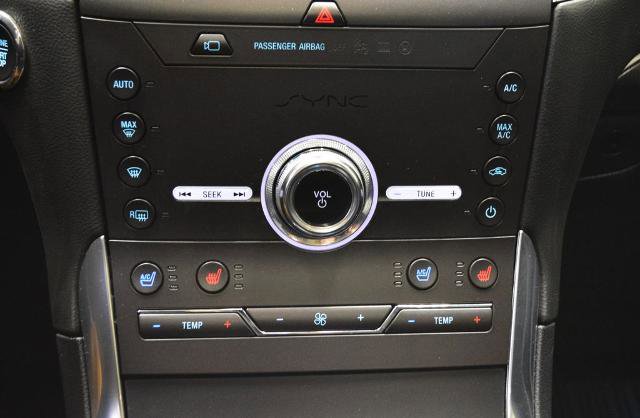 Certified 2020 Ford Edge Titanium w/ Equipment Group 301A AWD/4WD image 13