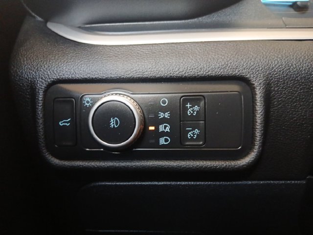 Certified 2022 Ford Explorer XLT w/ Equipment Group 202A RWD image 8