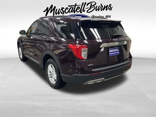 Certified 2023 Ford Explorer XLT w/ Equipment Group 202A image 3
