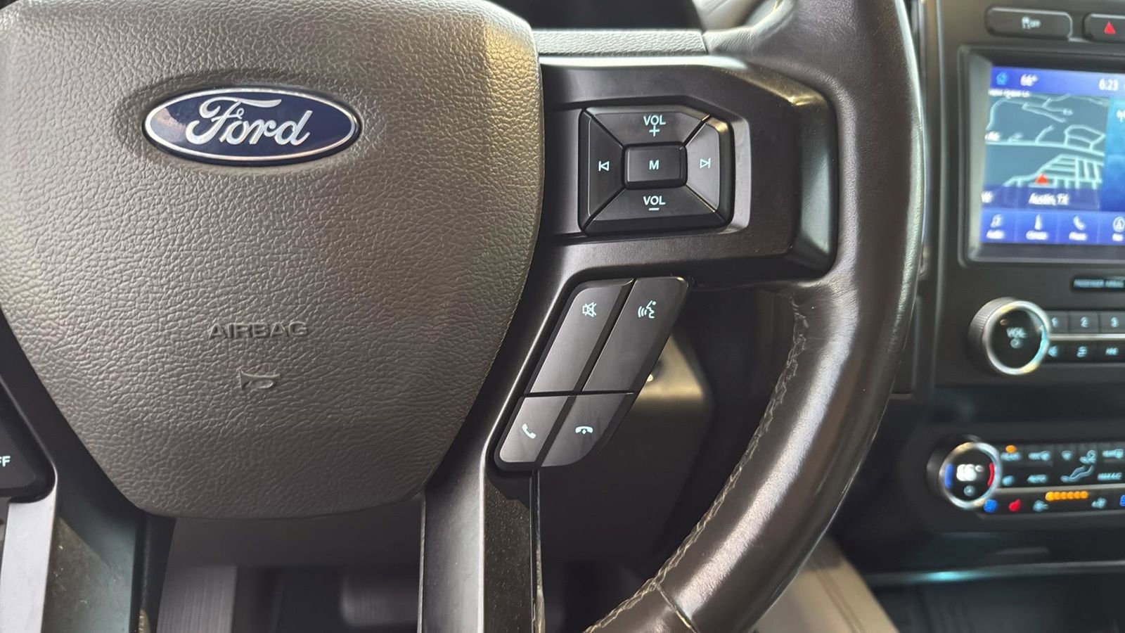 Certified 2020 Ford Expedition Limited w/ Equipment Group 301A image 16