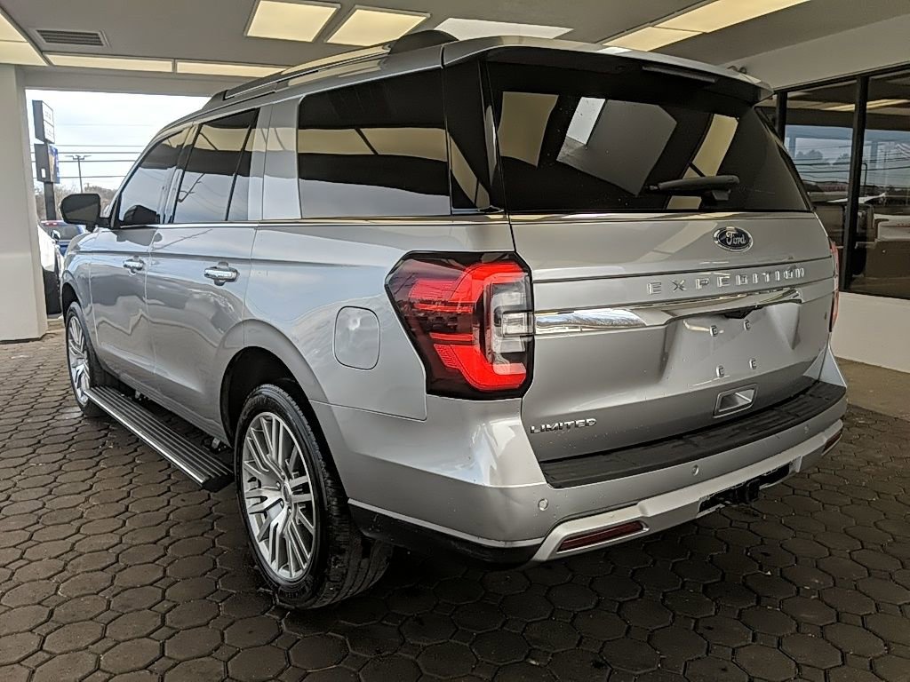 Certified 2023 Ford Expedition Limited image 9