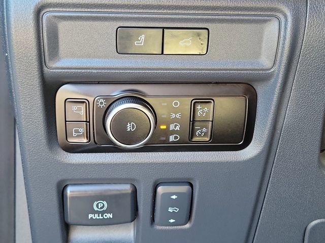 Certified 2023 Ford Expedition Platinum AWD/4WD image 15