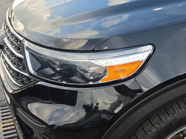 Certified 2023 Ford Explorer XLT RWD image 12