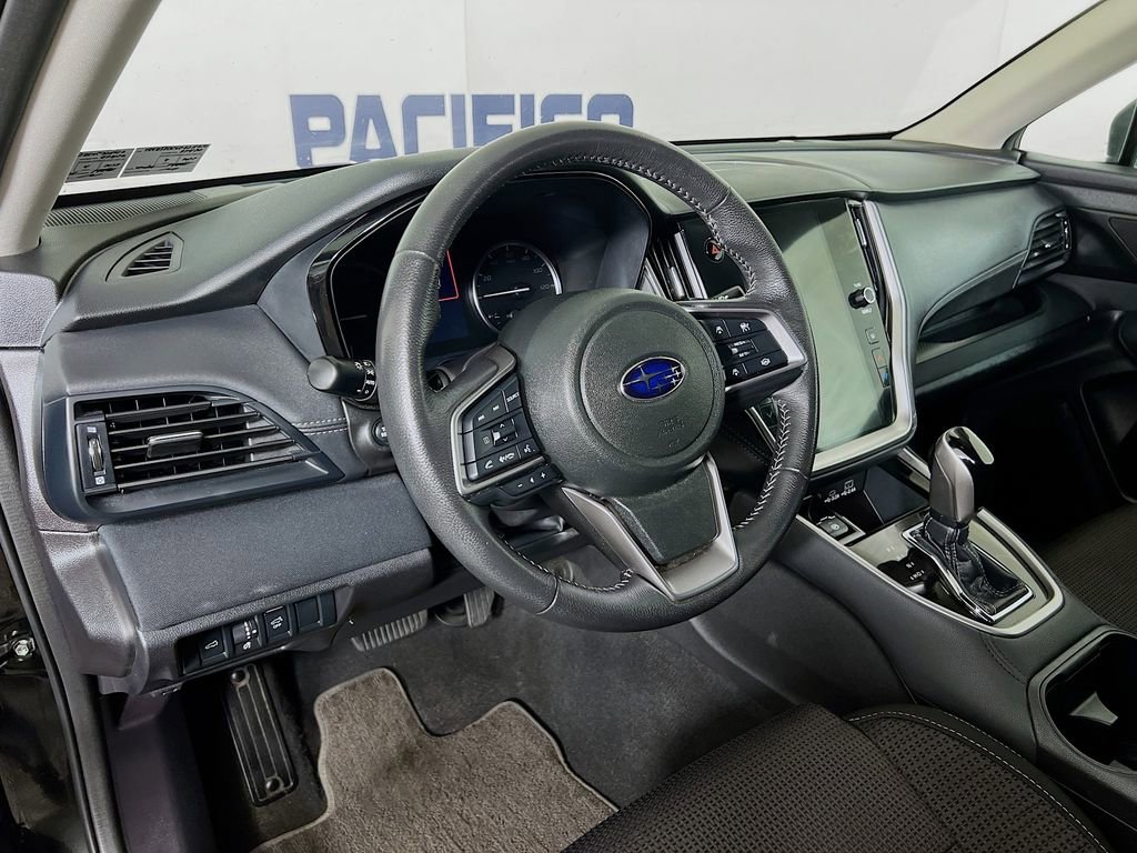 Used 2023 Subaru Outback Premium AWD/4WD image 9