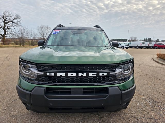Certified 2025 Ford Bronco Sport Outer Banks w/ Outer Banks Tech Package+ AWD/4WD image 2