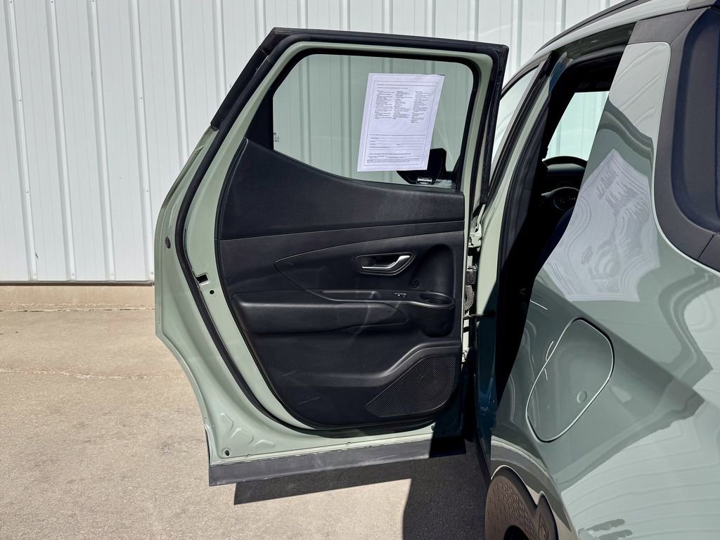 Used 2023 Hyundai Santa Cruz SEL w/ Activity Package image 14