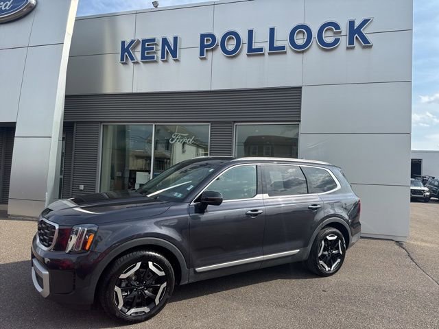 Used 2025 Kia Telluride S AWD/4WD image 2