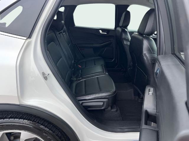Certified 2023 Ford Escape Platinum AWD/4WD image 16