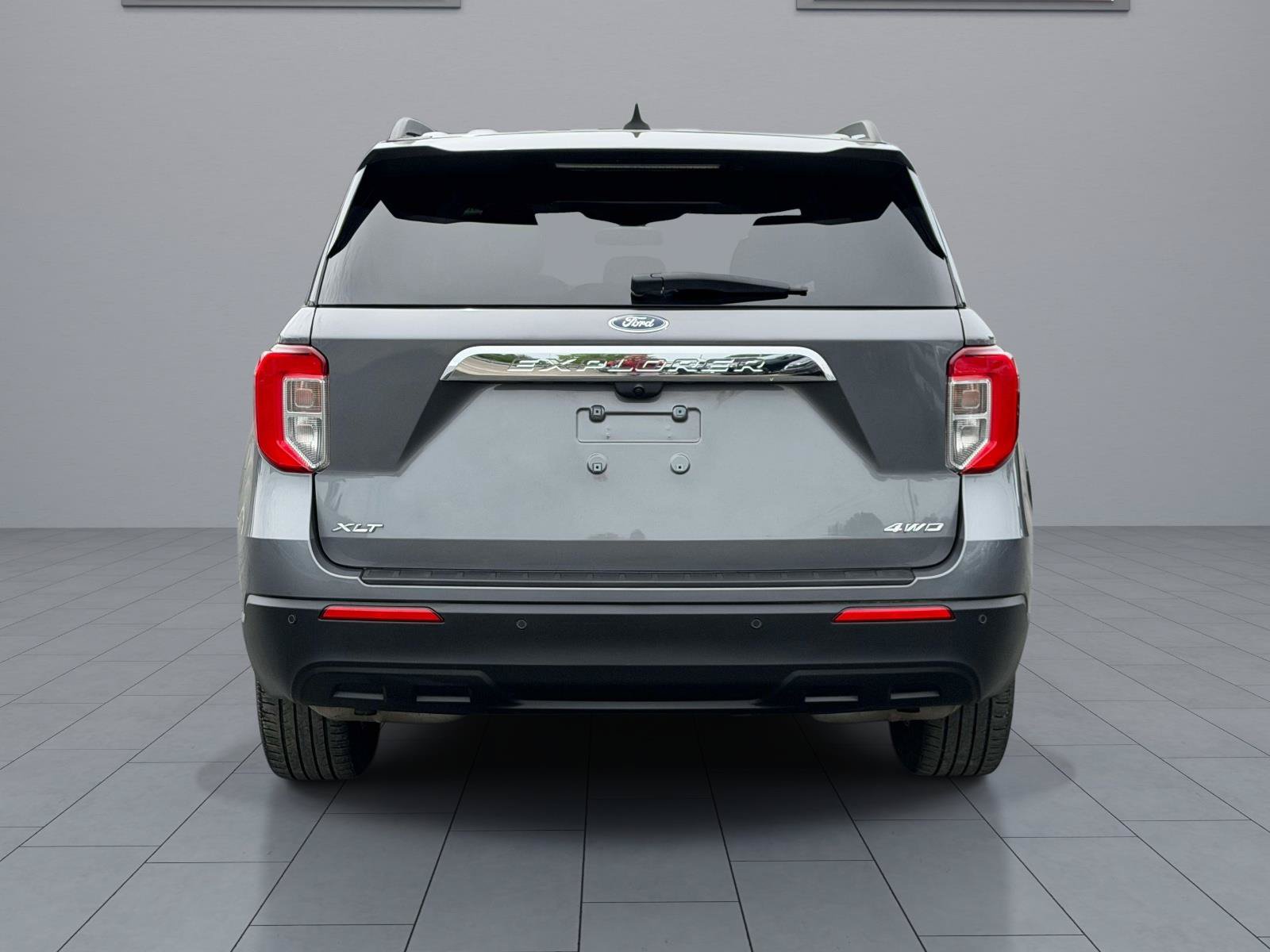 Certified 2023 Ford Explorer XLT AWD/4WD image 6