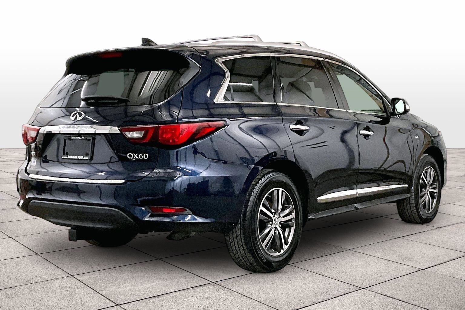 Used 2019 INFINITI QX60 Luxe w/ Essential Package image 11