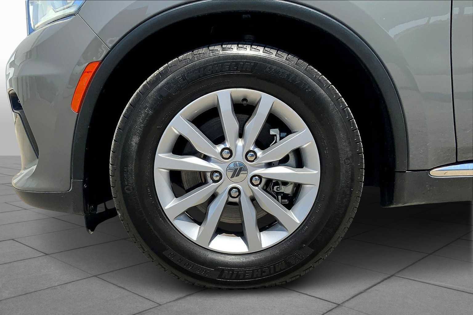 Used 2023 Dodge Durango SXT Launch Edition image 36