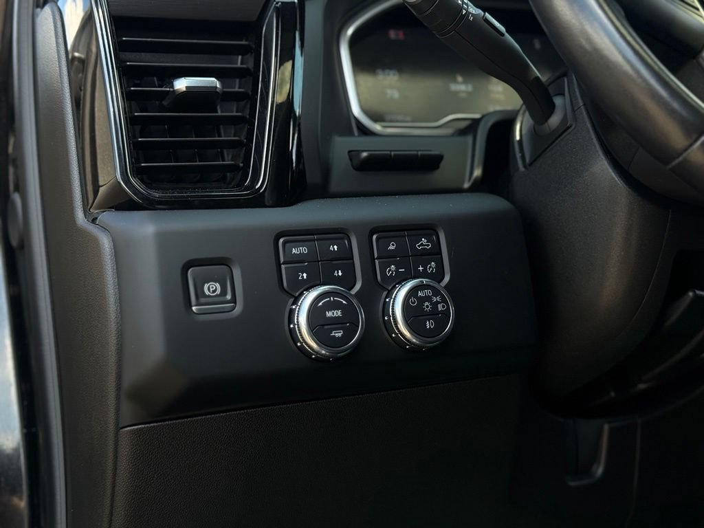 Used 2024 GMC Sierra 2500 AT4X AWD/4WD image 13