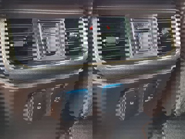 Certified 2022 Ford F150 King Ranch w/ Equipment Group 601A High image 25