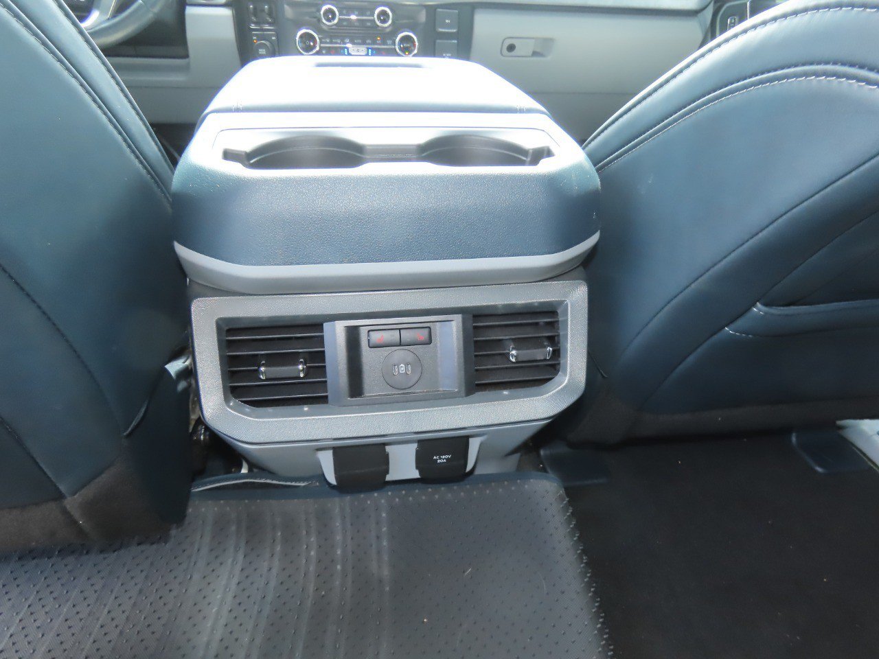 Certified 2024 Ford F250 Limited w/ FX4 Off-Road Package AWD/4WD image 20