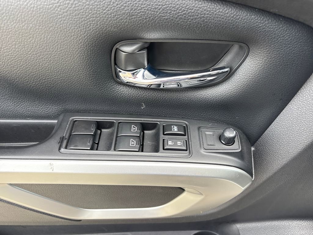 Used 2019 Nissan Titan SV RWD image 41