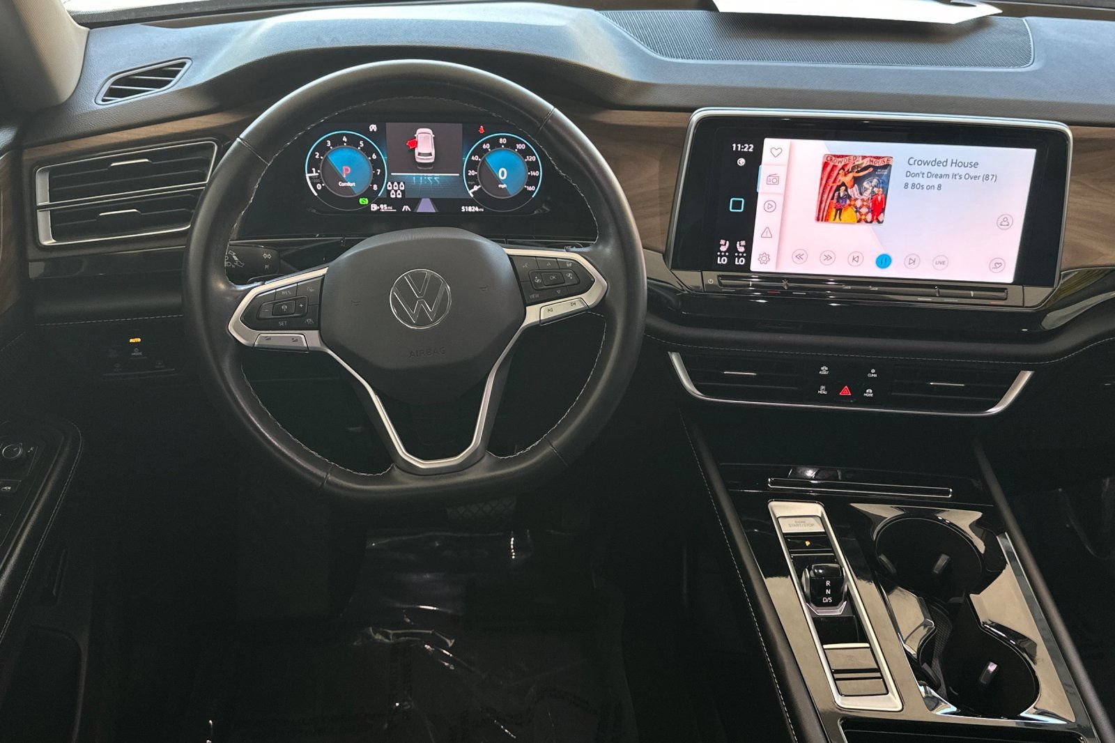 Used 2024 Volkswagen Atlas SE FWD image 13