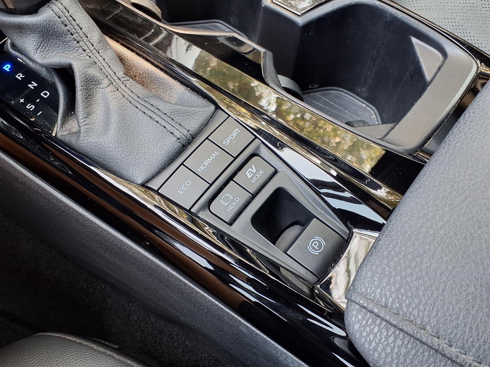 Used 2025 Toyota Camry XSE w/ Premium Package FWD image 23