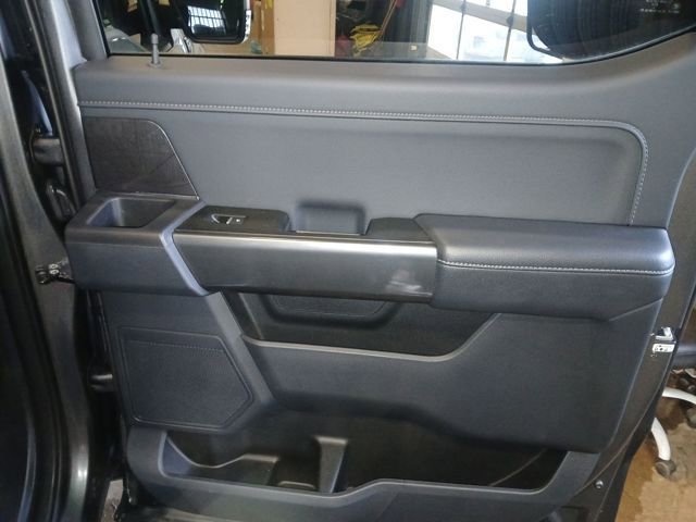 Certified 2022 Ford F150 XLT w/ Equipment Group 302A High image 53