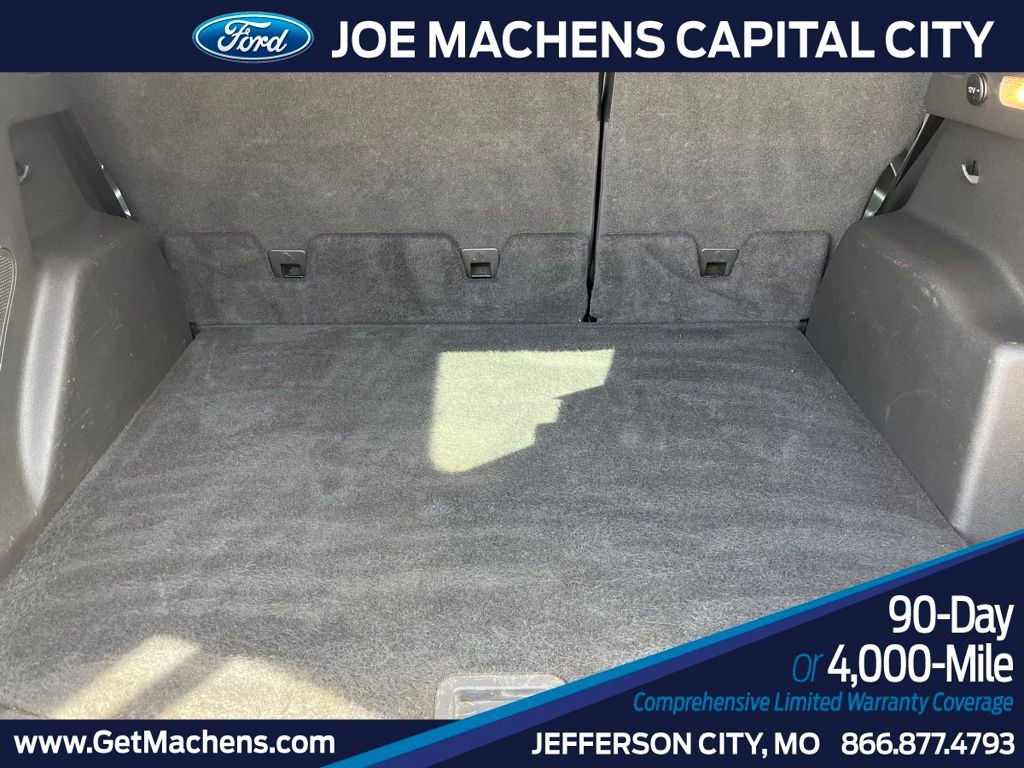 Certified 2018 Ford Escape Titanium image 9