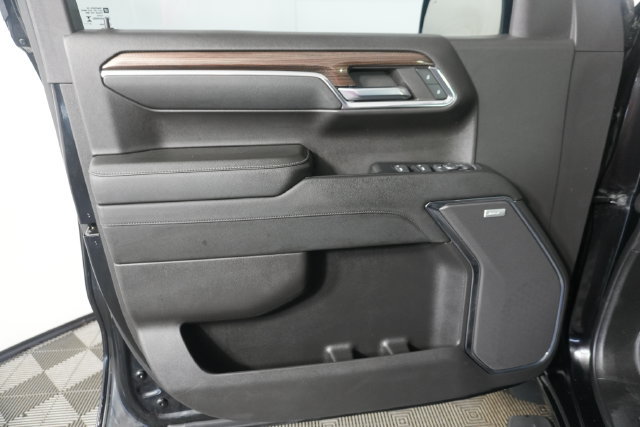 Used 2023 Chevrolet Silverado 1500 LT Trail Boss w/ LT Trail Boss Premium Package AWD/4WD image 34