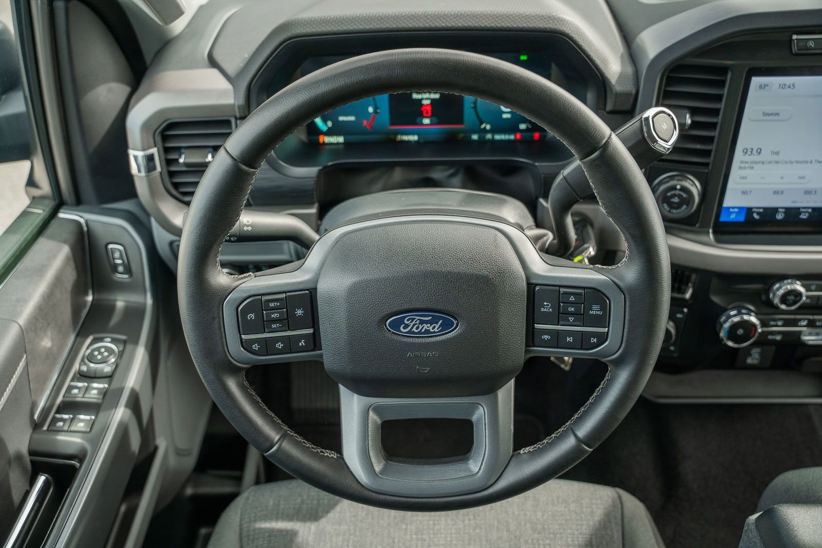 Certified 2024 Ford F150 XLT AWD/4WD image 24