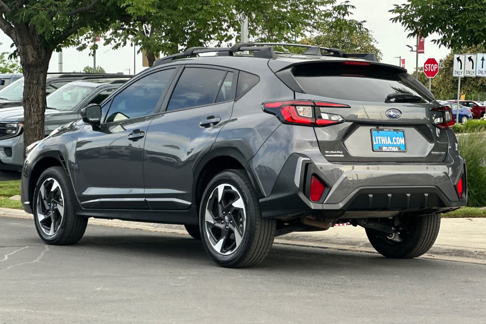 Used 2025 Subaru Crosstrek 2.5i Limited w/ Crosstrek Mirror Package AWD/4WD image 6