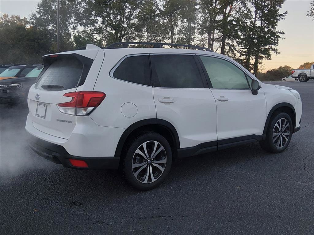 Used 2023 Subaru Forester Limited AWD/4WD image 4