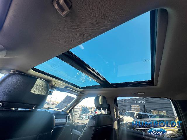 Certified 2018 Ford F350 Lariat w/ Lariat Ultimate Package image 23