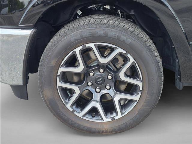 Used 2026 RAM 1500 Laramie AWD/4WD image 21