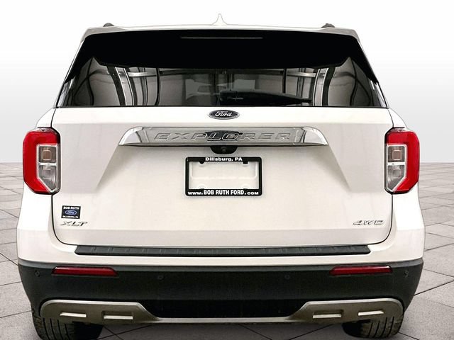 Certified 2021 Ford Explorer XLT w/ Equipment Group 202A AWD/4WD image 4