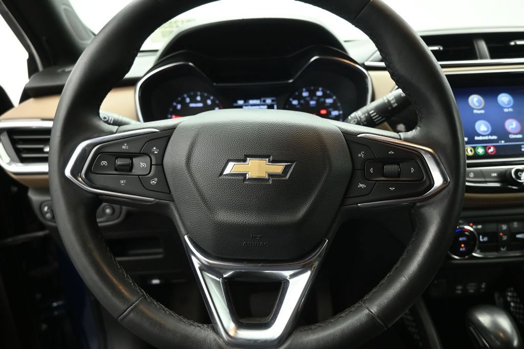 Used 2022 Chevrolet TrailBlazer ACTIV w/ Convenience Package FWD image 11