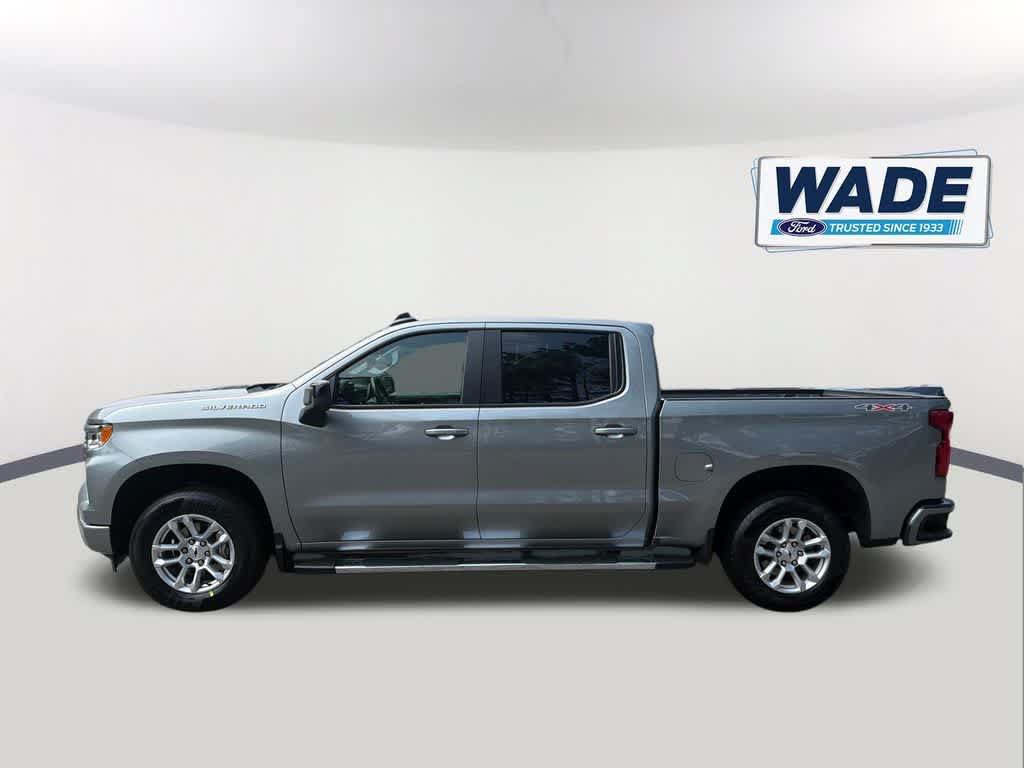 Used 2025 Chevrolet Silverado 1500 RST AWD/4WD image 8