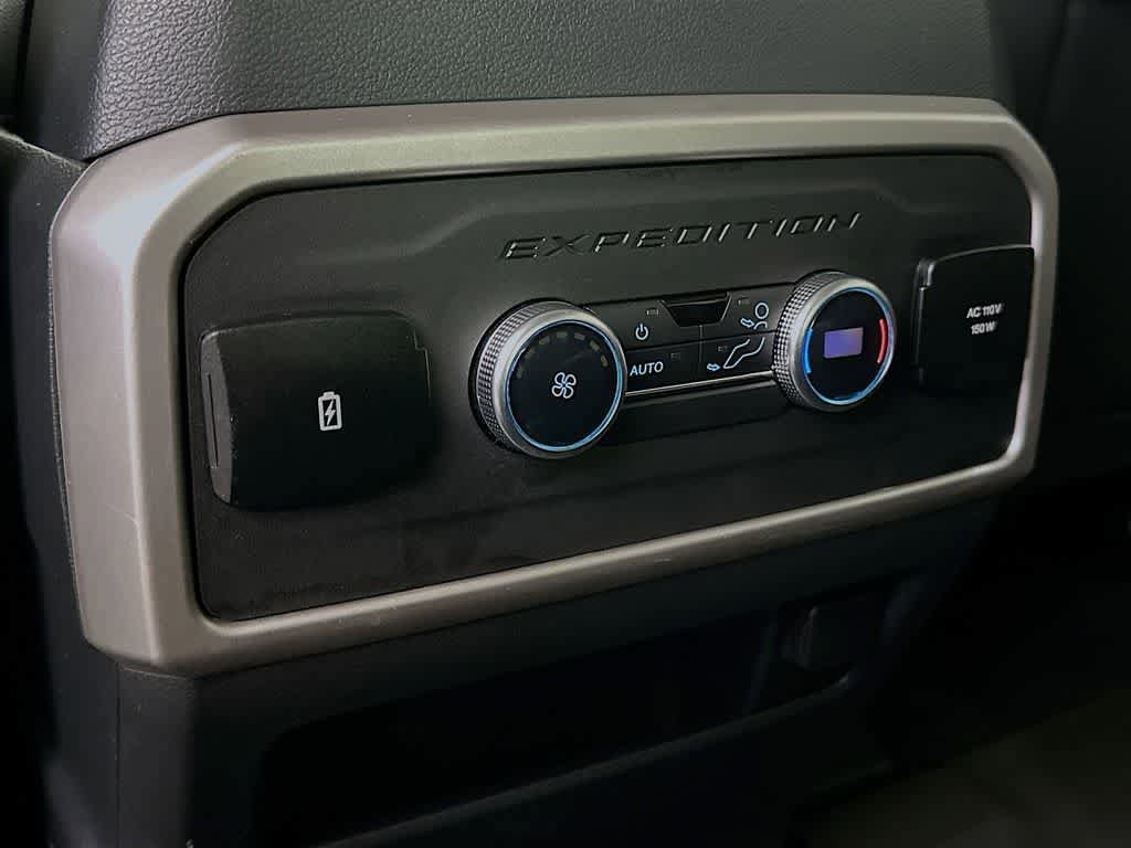 Certified 2022 Ford Expedition XLT RWD image 12