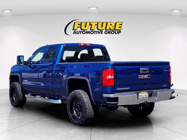Used 2017 GMC Sierra 1500 SLE w/ SLE Value Package image 3