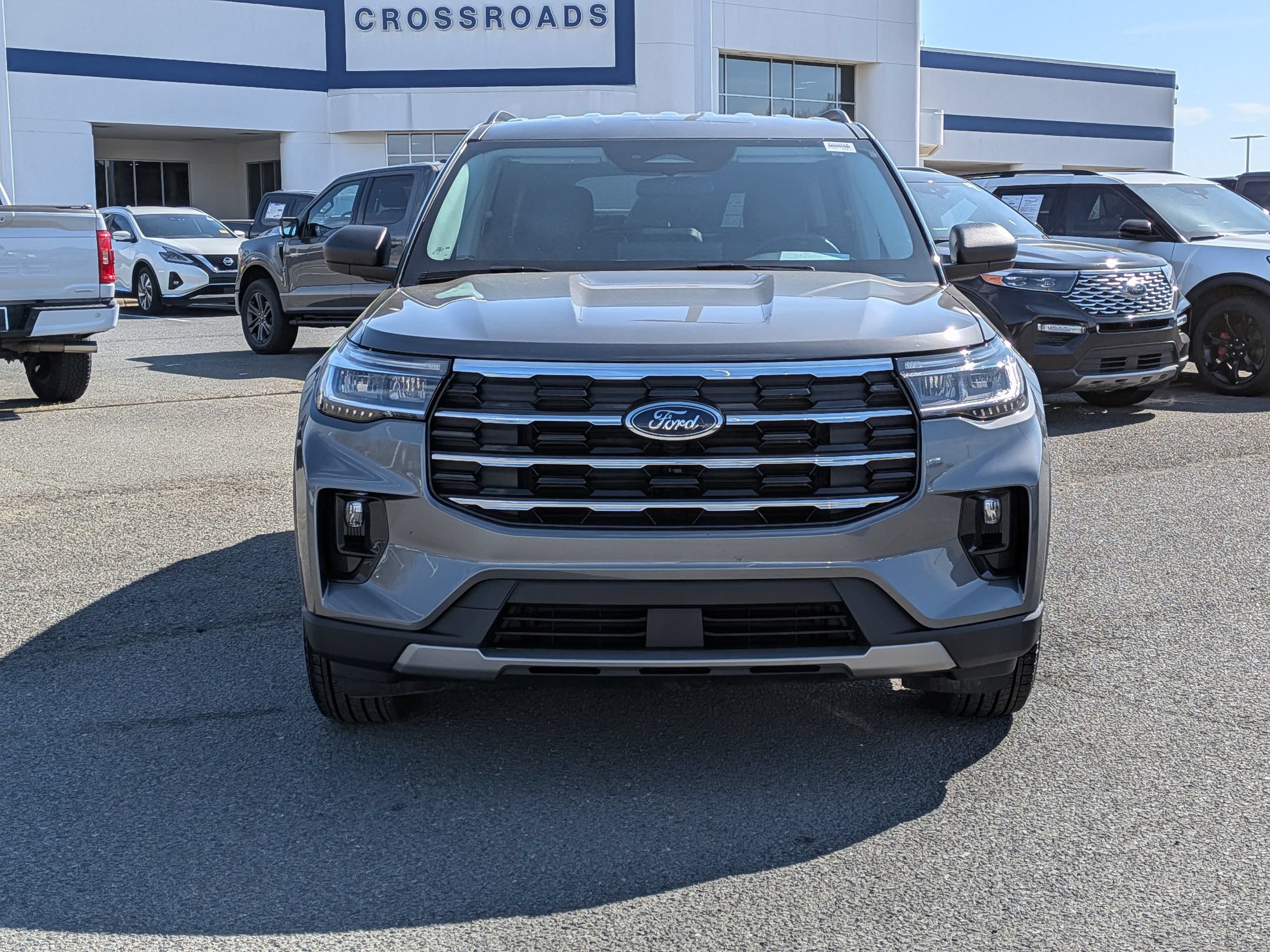 Certified 2025 Ford Explorer Active w/ Active Comfort Package AWD/4WD image 9