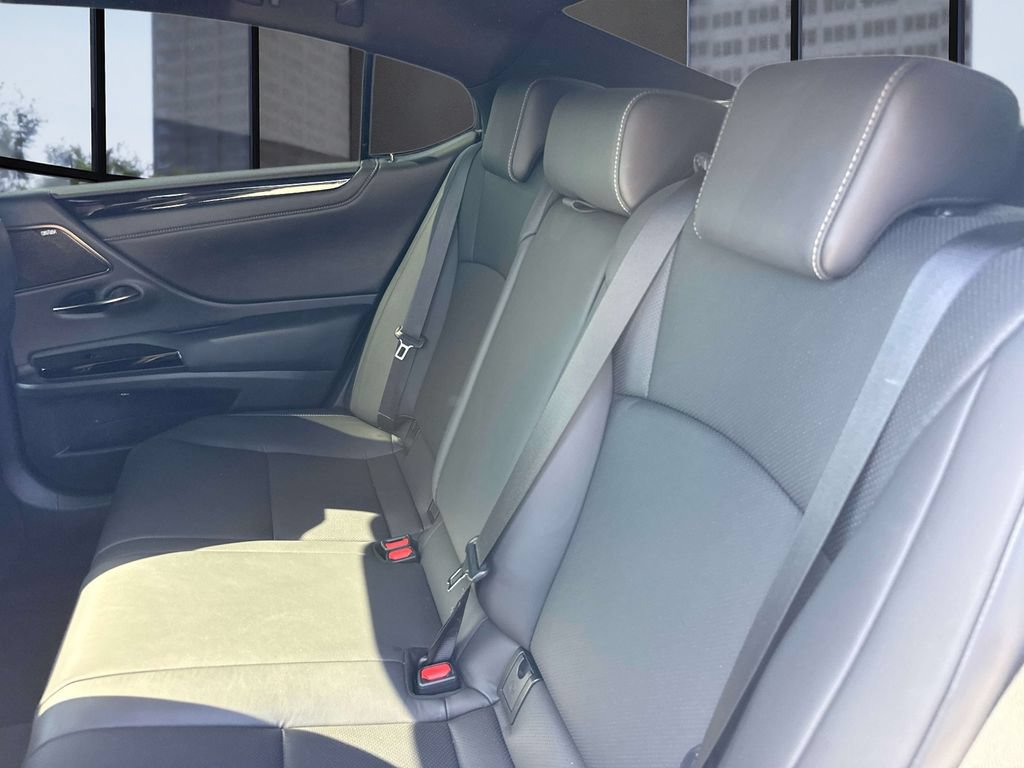 Used 2024 Lexus ES 300h F Sport w/ Accessory Package (Z1) FWD image 14