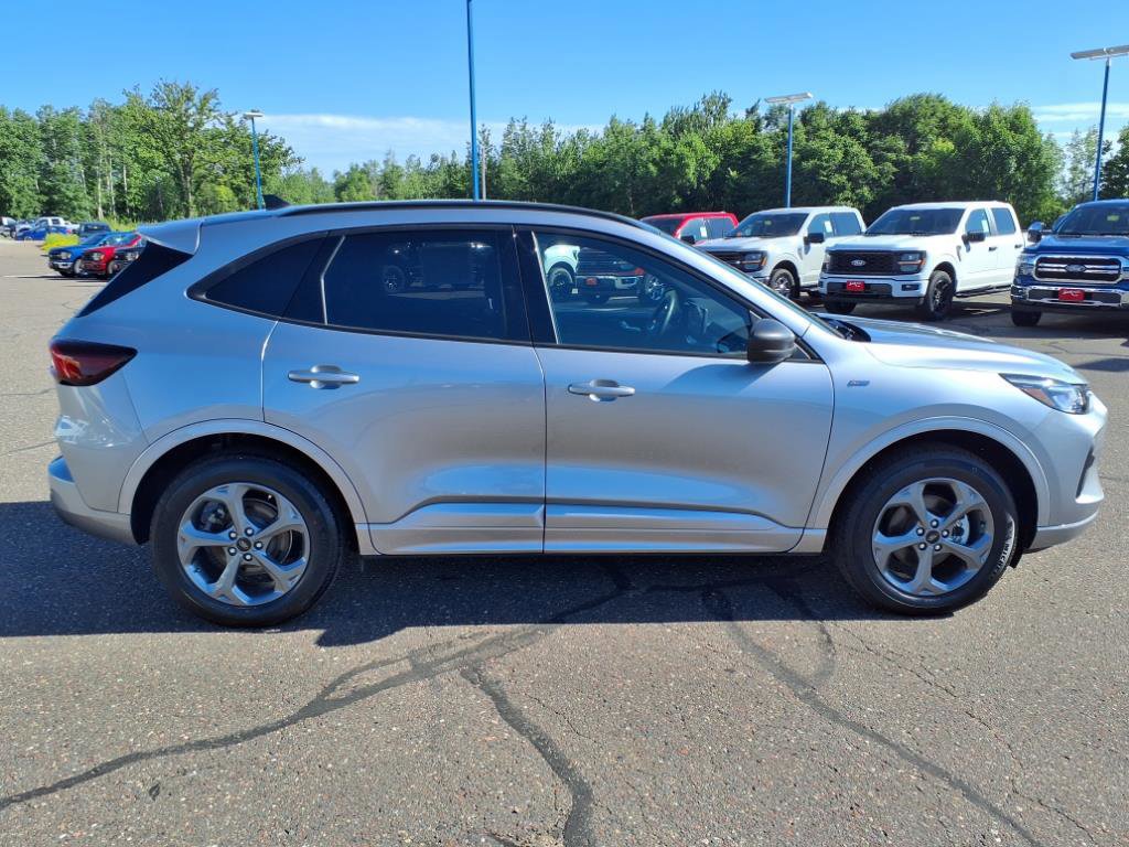 Certified 2024 Ford Escape ST-Line w/ Tech Pack #1 image 6