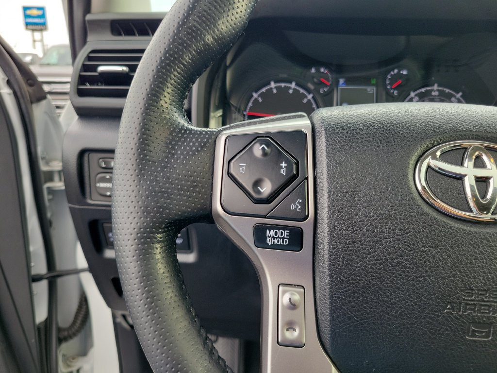 Used 2024 Toyota 4Runner SR5 Premium w/ Moonroof Package AWD/4WD image 26